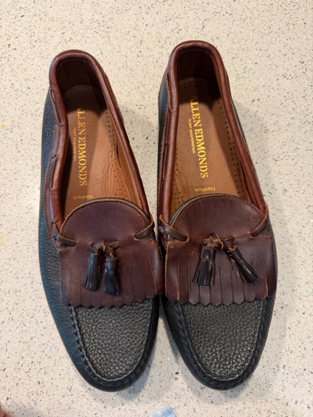 Allen Edmonds Nashua Men’s Two-Tone Brown and Black Tassel Loafers 12 E